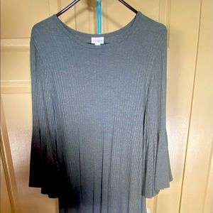 NWT LulaRoe Maurine dress, grey ribbed material size Medium